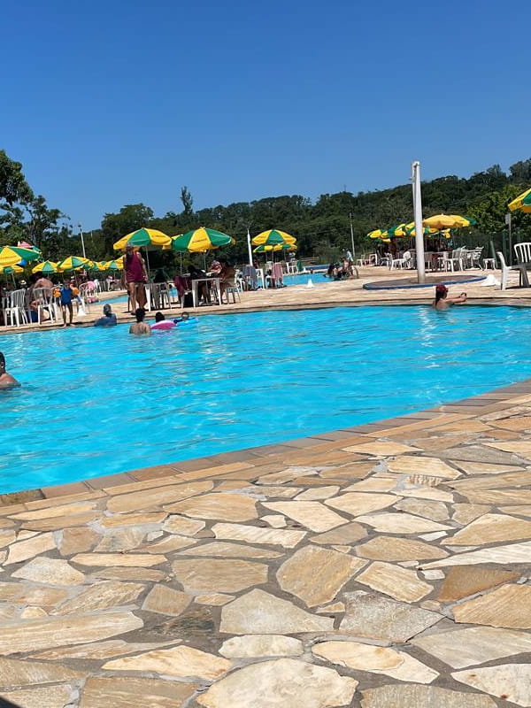 Camping Fazenda Paineiras em Itu: vista da piscina redonda.